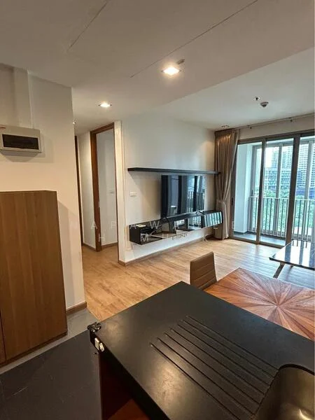 2 Bedroom condo in ASHTON Morph 38