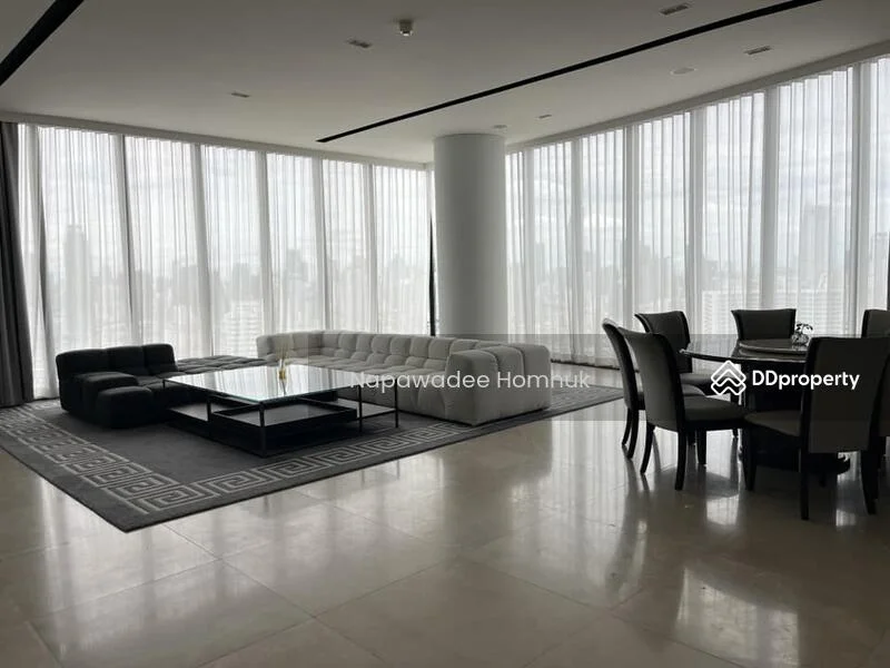 3 Bedroom condo in Banyan Tree Residences Riverside