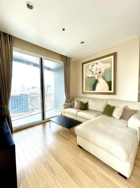 3 Bedroom condo in 39 by Sansiri