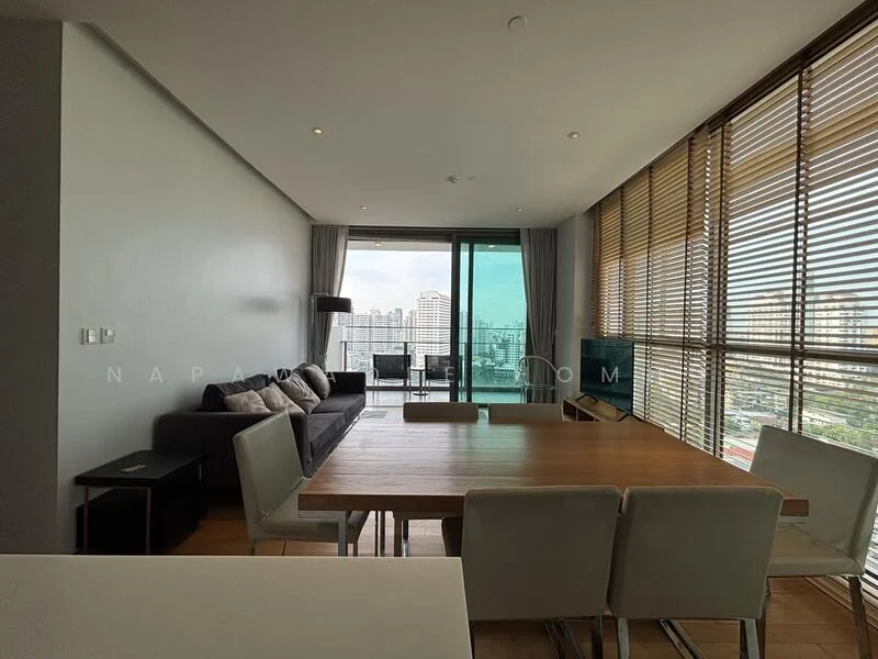 2 Bedroom condo in Aequa Sukhumvit 49