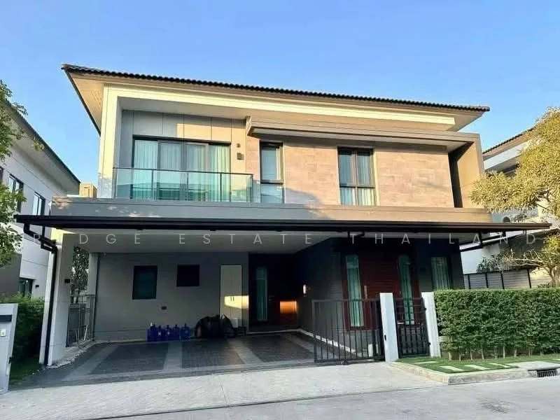 4 Bedroom condo in The City Bangna