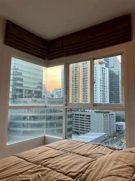 2 Bedroom condo in The Parkland Grand Asoke-Phetchaburi