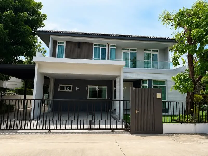4 Bedroom condo in Mantana 2 Bangna Km.7
