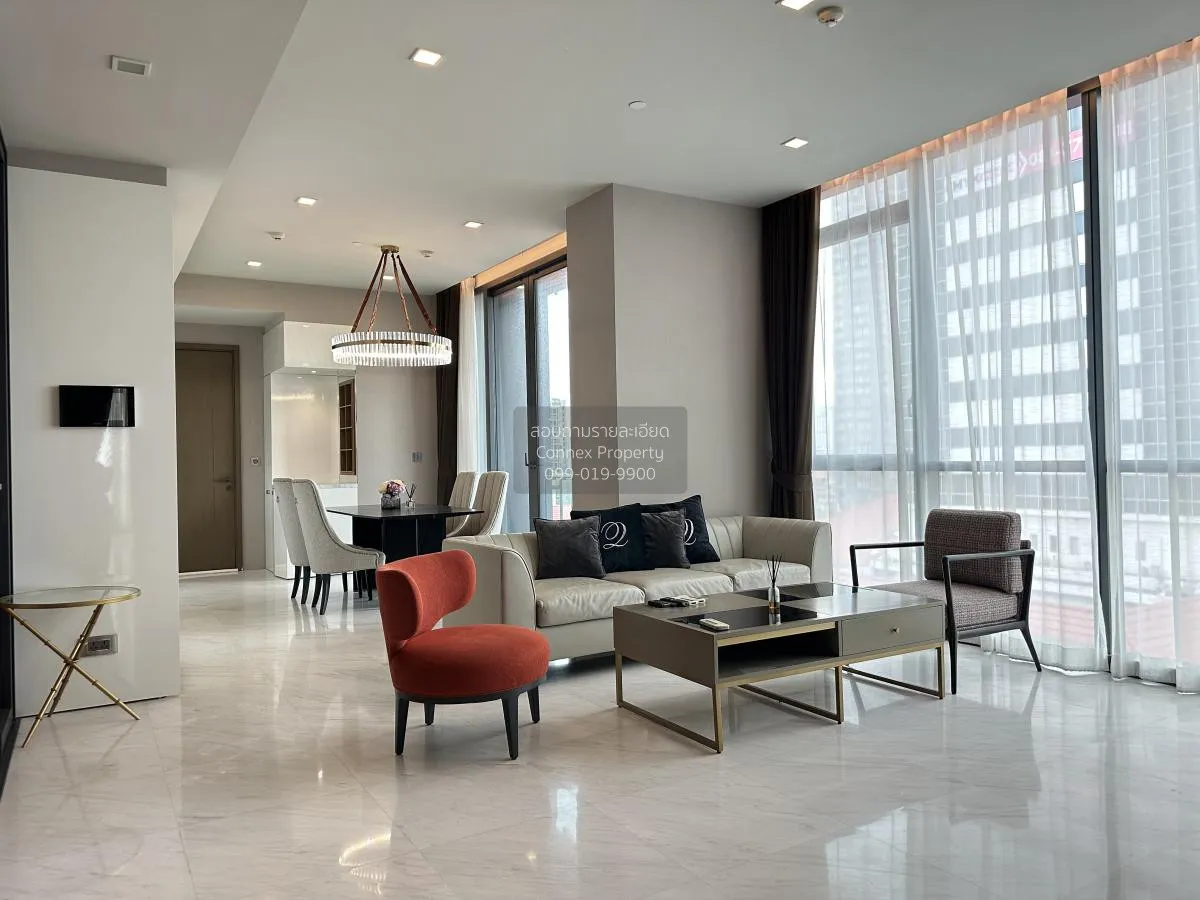 2 Bedroom condo in The Monument Thonglor