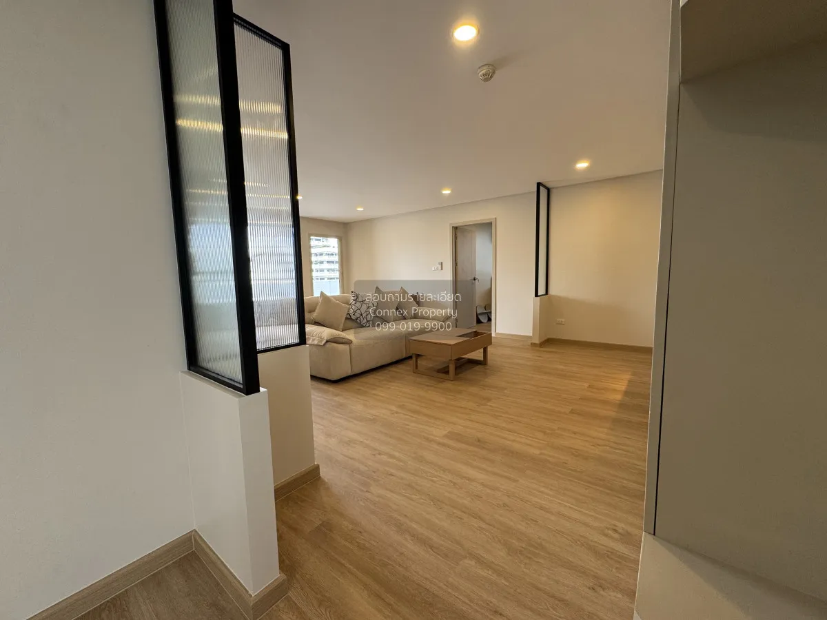 2 Bedroom condo in Supalai Place Sukhumvit 39