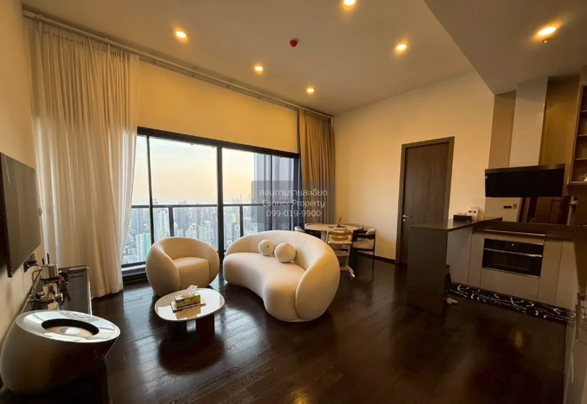3 Bedroom condo in Park Origin Thonglor