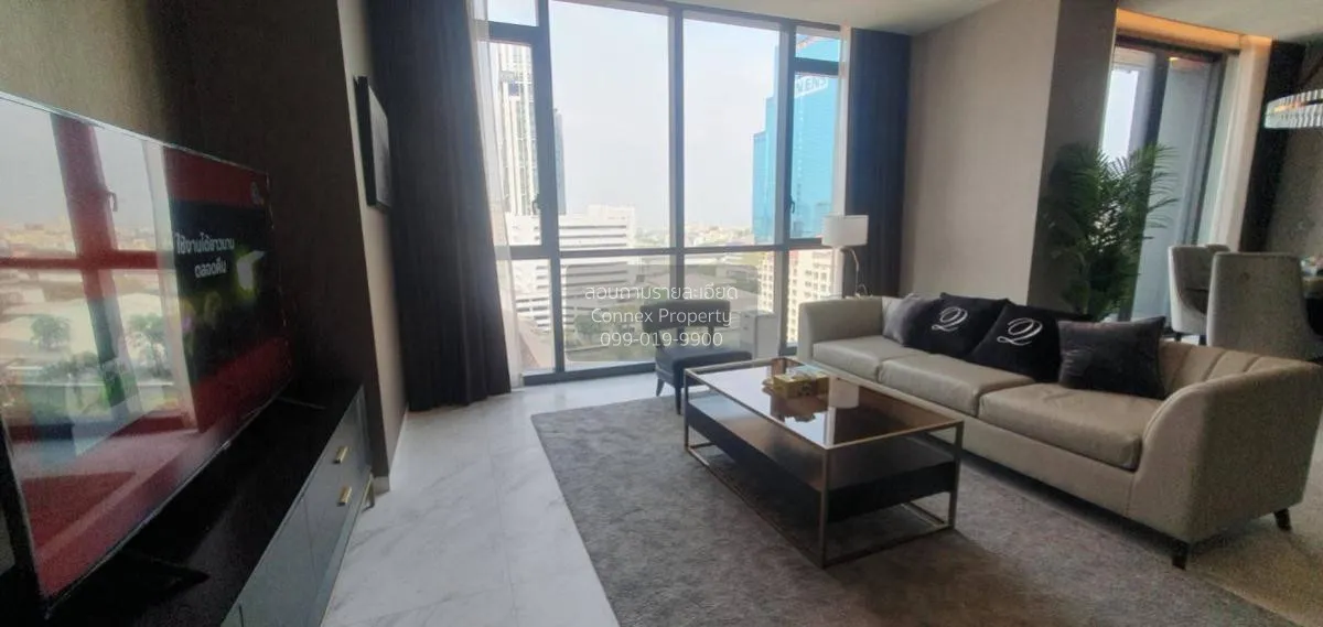 2 Bedroom condo in The Monument Thonglor