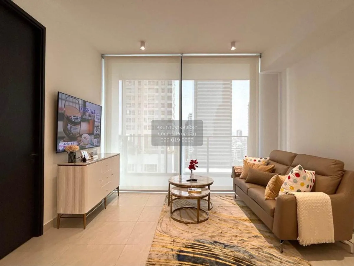 1 Bedroom condo in Tait Sathorn 12