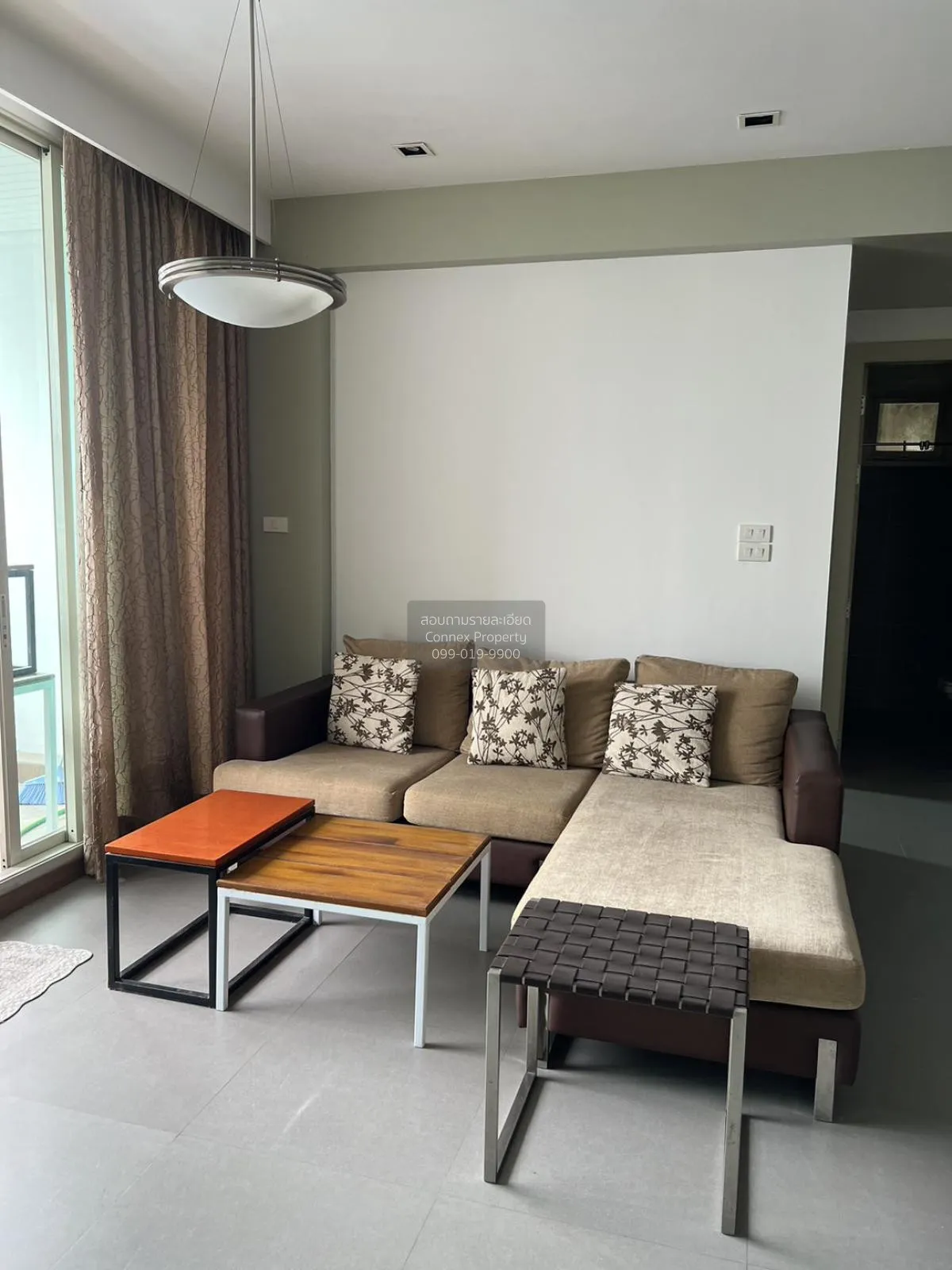 2 Bedroom condo in Watermark Chaophraya