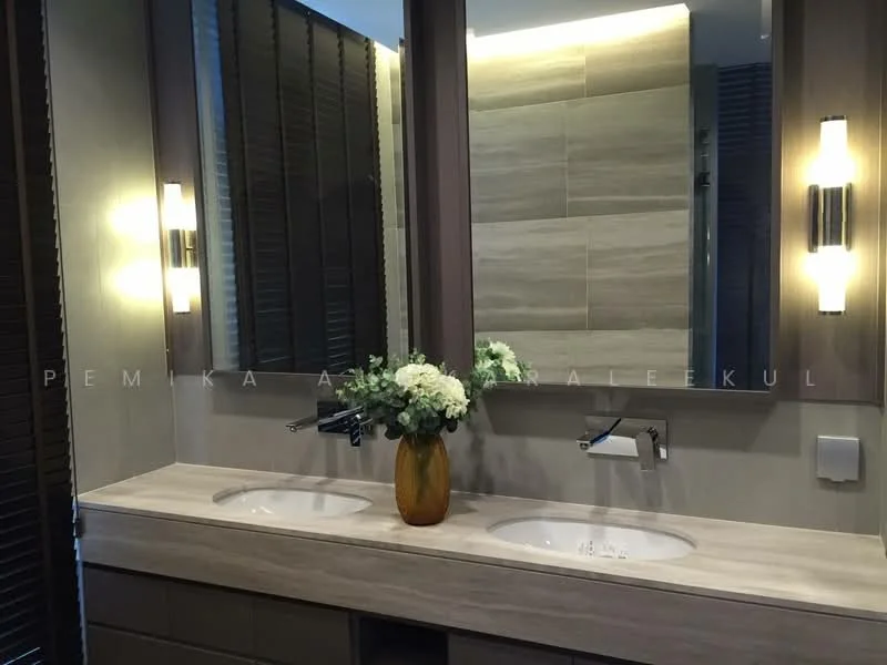 2 Bedroom condo in The Diplomat Sathorn