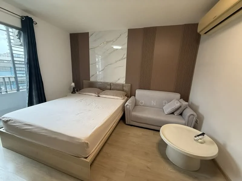 1 Bedroom condo in Elio Del Ray