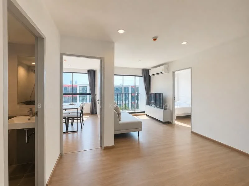 2 Bedroom condo in Niche Mono Rama 9