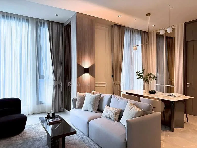 2 Bedroom condo in Hyde Heritage Thonglor