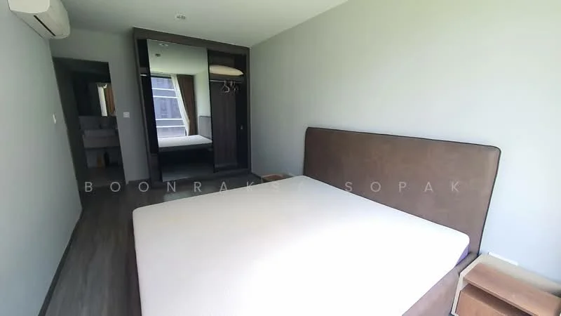 2 Bedroom condo in IDEO Mobi Sukhumvit 40
