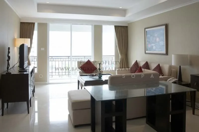 2 Bedroom condo in The Oleander