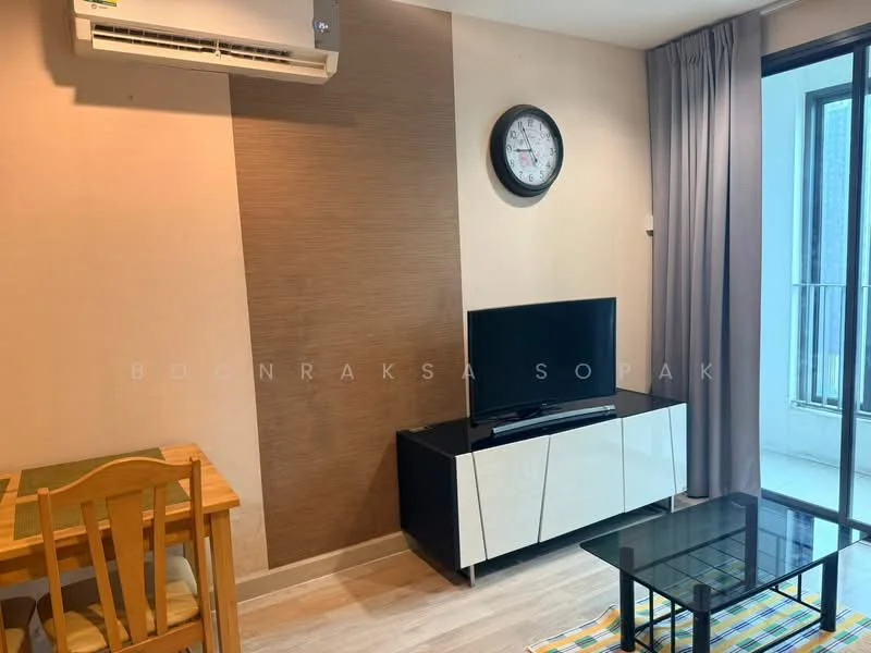 2 Bedroom condo in IDEO MOBI Rama 9