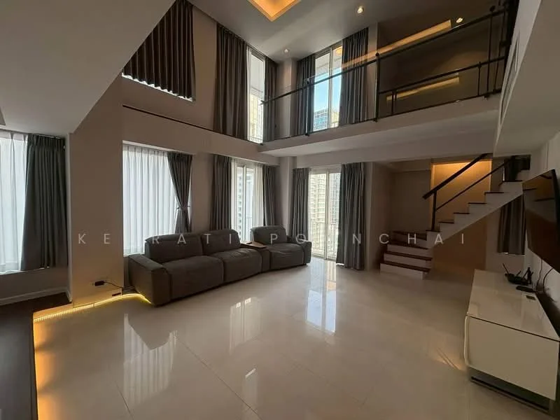 3 Bedroom condo in Langsuan Ville