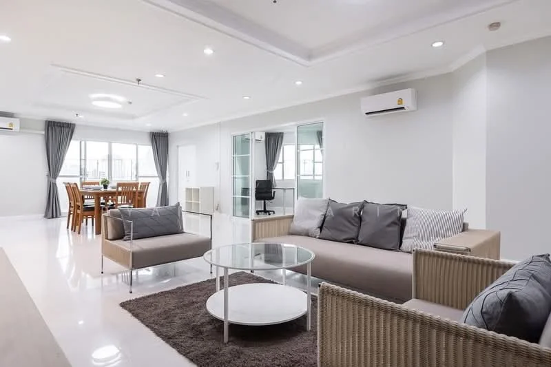 3 Bedroom condo in Fifty Fifth Tower
