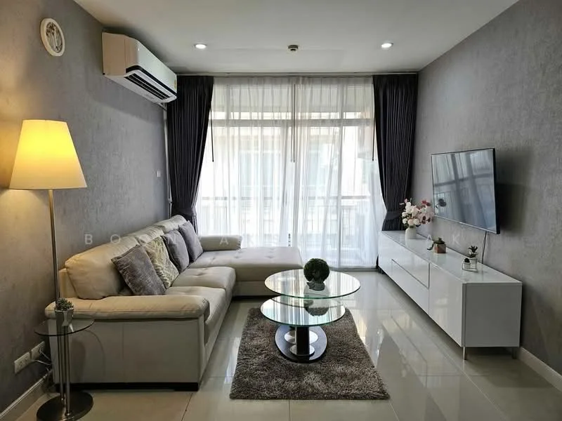 2 Bedroom condo in Baan Klang Krung Resort (Ratchada 7)