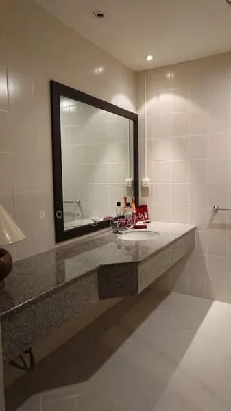 3 Bedroom condo in Sailom Suite