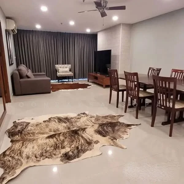 2 Bedroom condo in Baan Phrom Phong