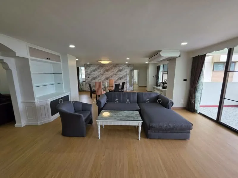 3 Bedroom condo in Tongtip Mansion