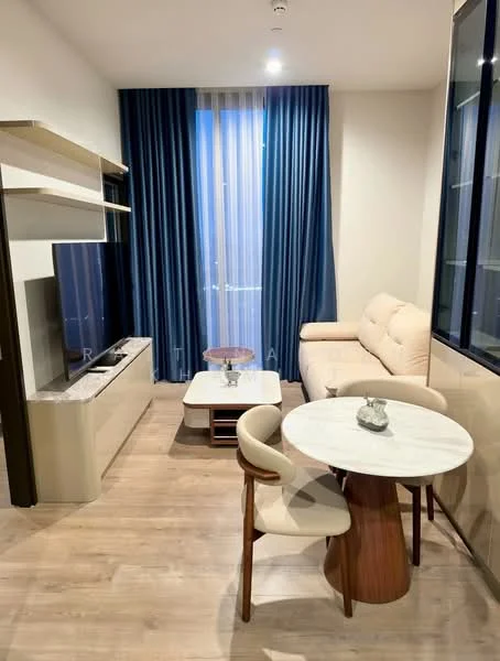 1 Bedroom condo in The Crest Park Residences