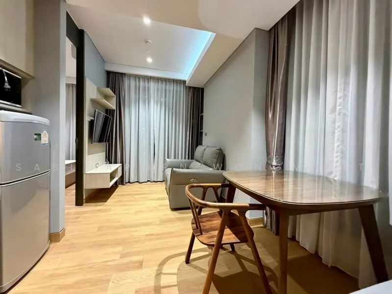 1 Bedroom condo in The Lumpini 24