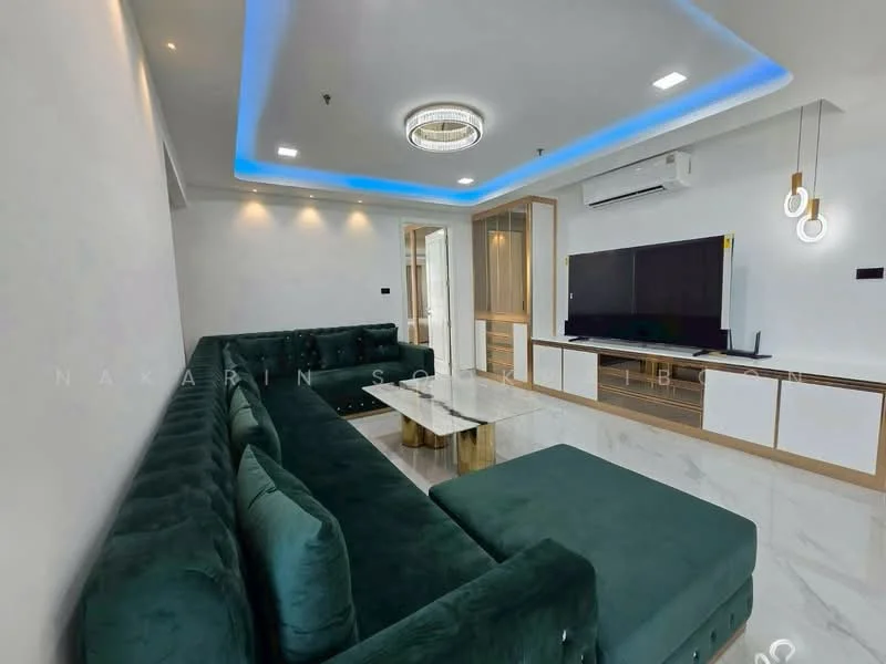 2 Bedroom condo in Supalai Prima Riva (Residential)
