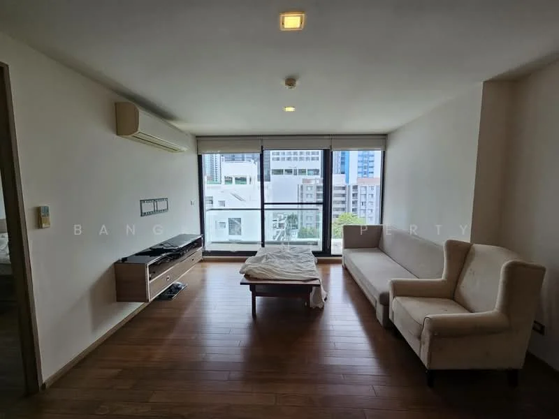 2 Bedroom condo in The Address Sukhumvit 61