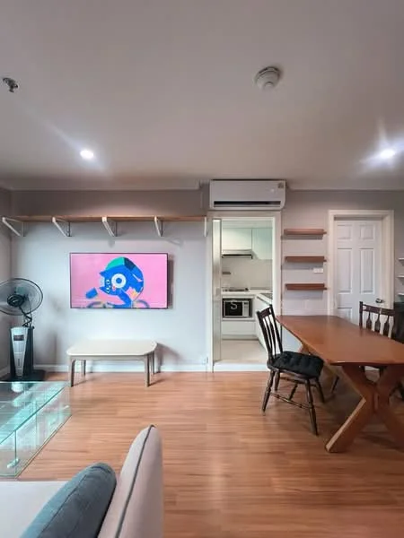 2 Bedroom condo in Lumpini Suite Pinklao