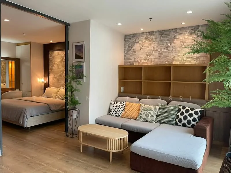 1 Bedroom condo in Noble Remix