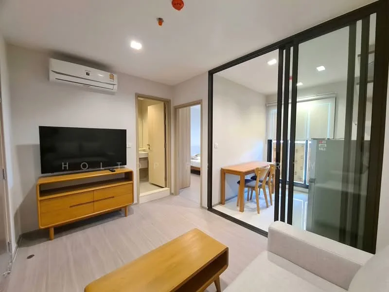 1 Bedroom condo in Life Sathorn Sierra