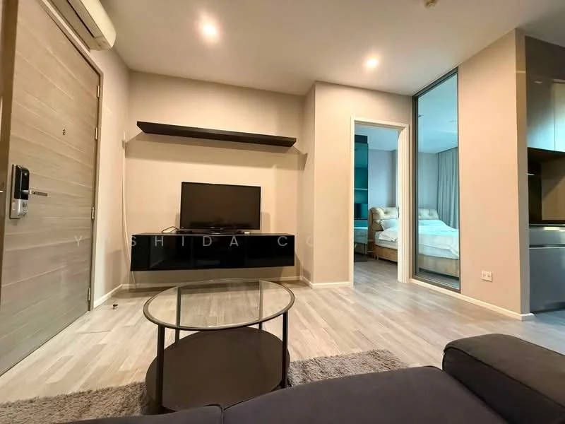 1 Bedroom condo in The Room Sukhumvit 69