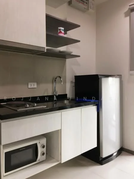 2 Bedroom condo in The Base Park East Sukhumvit 77
