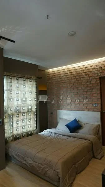 2 Bedroom condo in Grand Diamond Pratunam