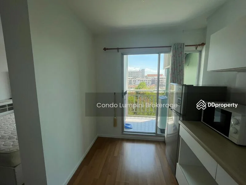 1 Bedroom condo in Lumpini Place Borom Ratchachonni - Pinklao