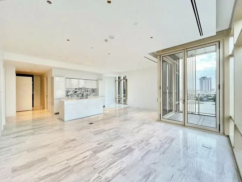 2 Bedroom condo in Four Seasons Private Residences