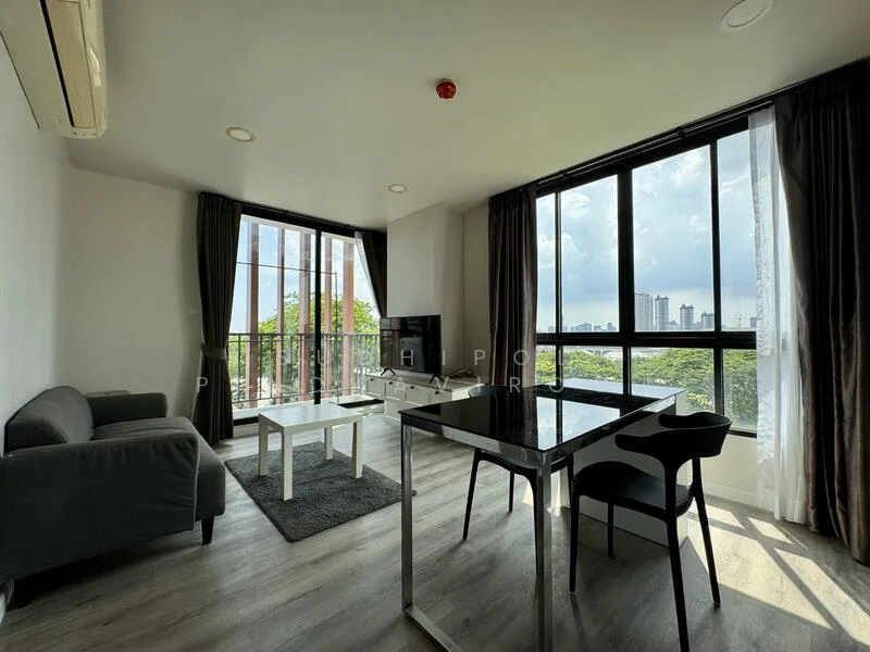 1 Bedroom condo in Notting Hill The Exclusive Charoen Krung