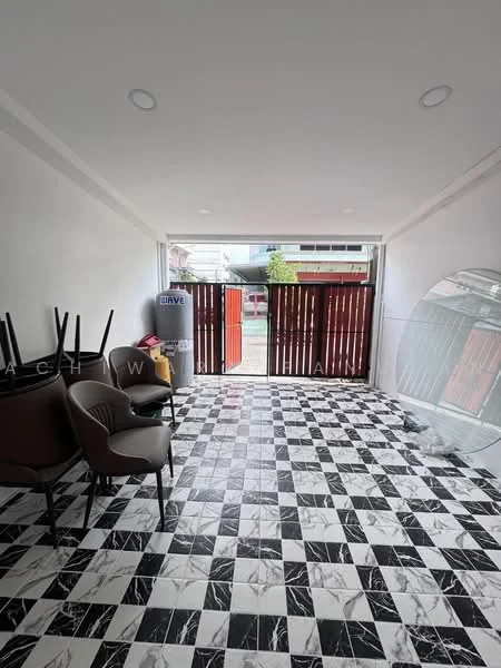 Property image 10
