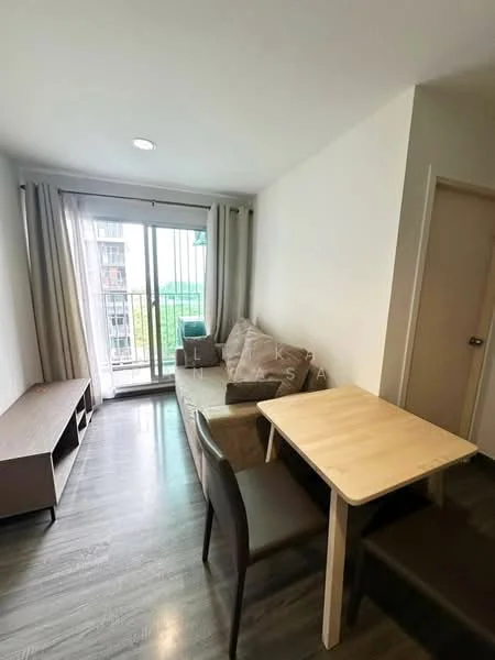 1 Bedroom condo in The Trust Condo @ BTS Erawan