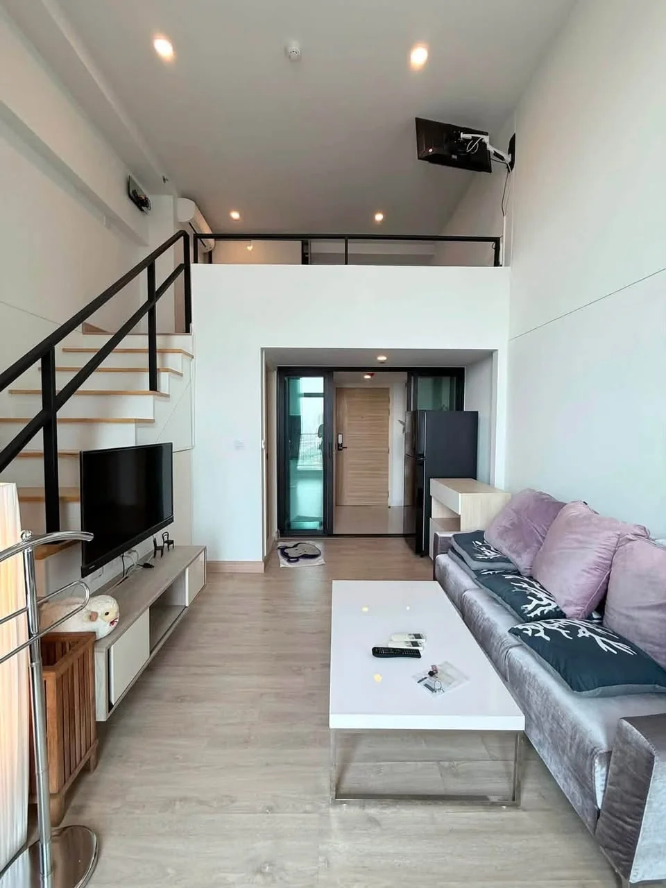 1 Bedroom condo in KnightsBridge Duplex Tiwanon