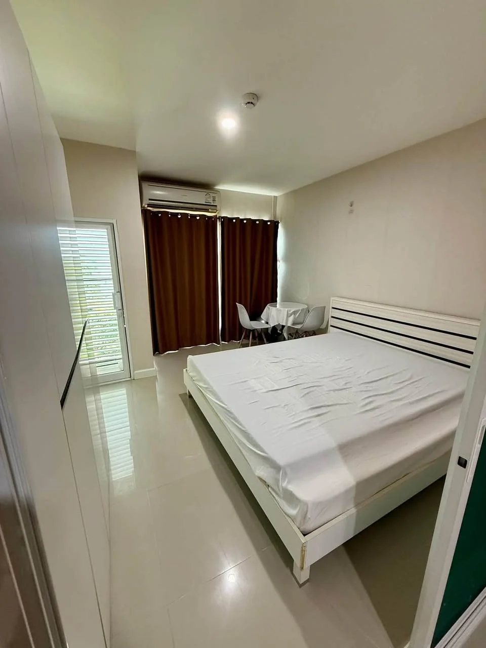 Studio condo in Metro Park Sathorn