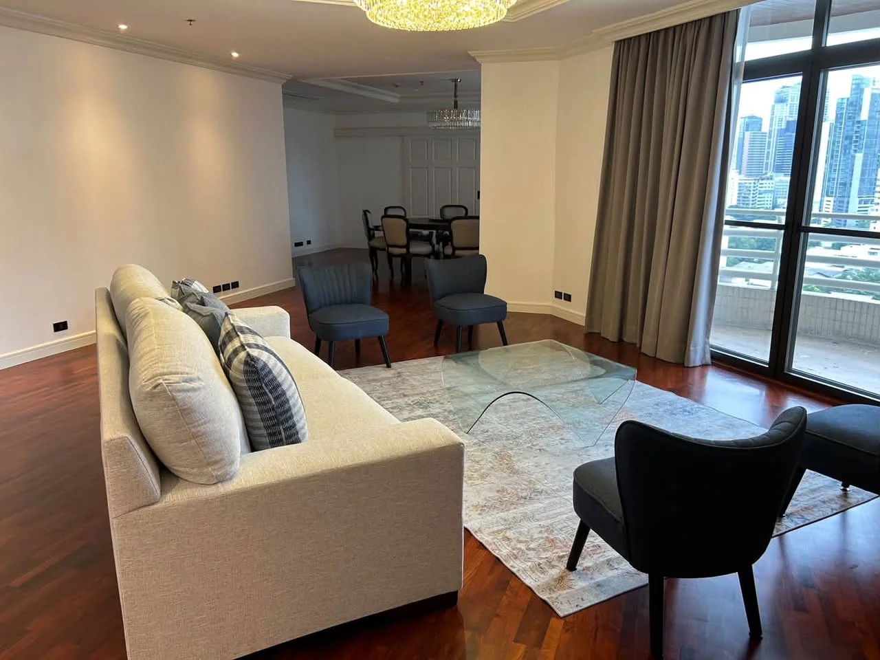 3 Bedroom condo in Ruamsuk Condominium