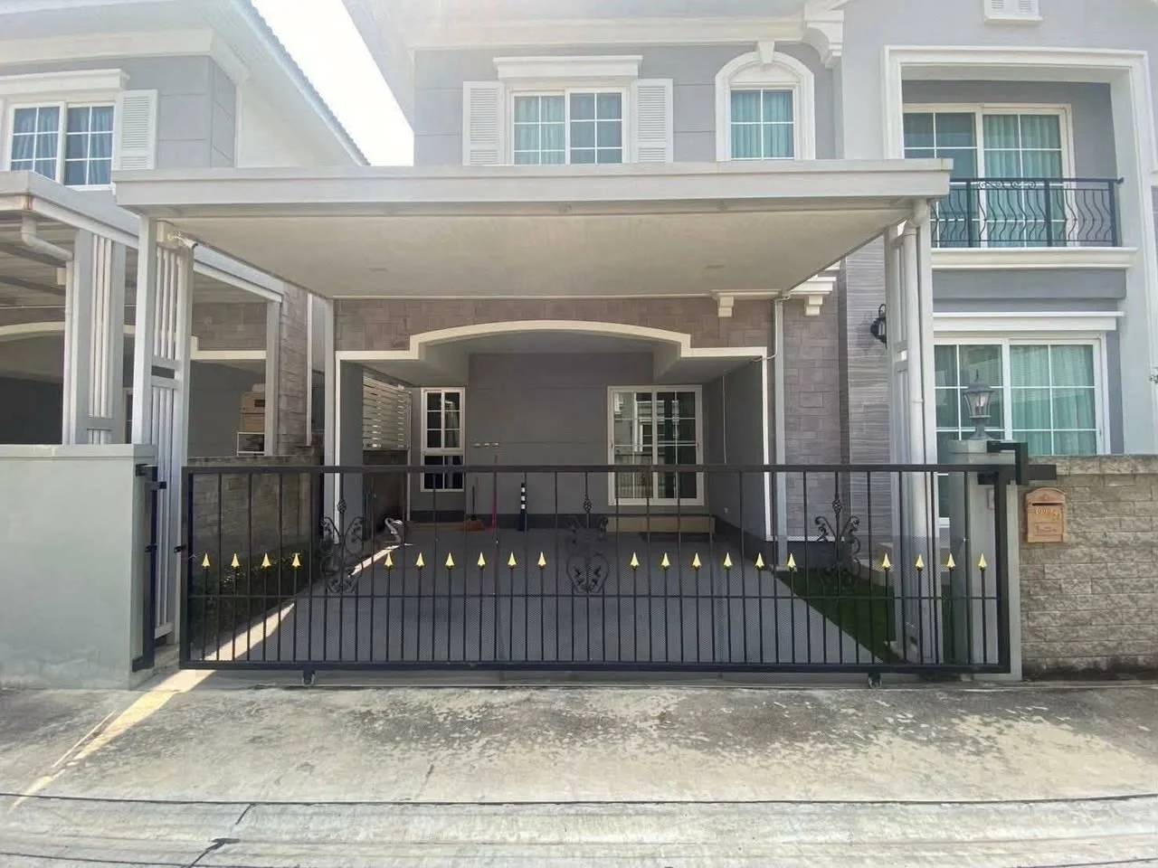 3 Bedroom condo in Golden Neo Sukhumvit-Lasalle