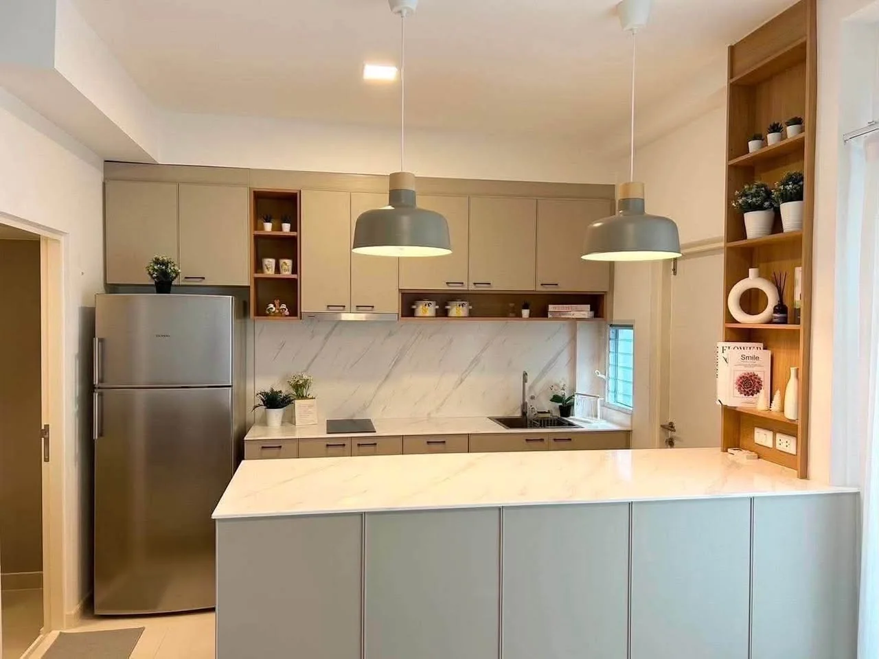 3 Bedroom condo in Indy 2 Bangna-Ramkhamhaeng 2