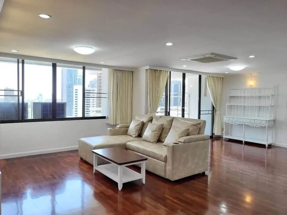 3 Bedroom condo in Acadamia Grand Tower