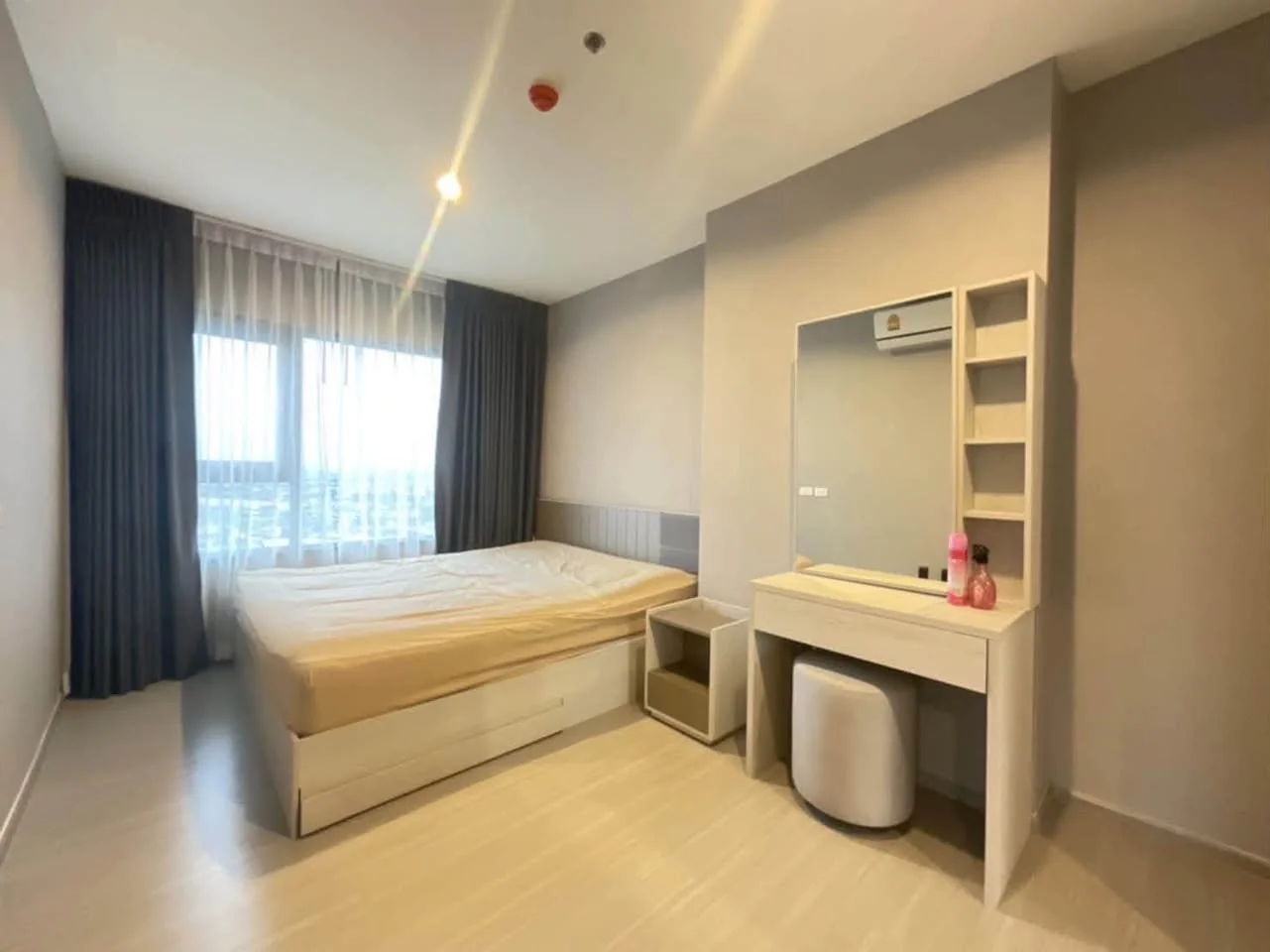 2 Bedroom condo in Aspire Sathorn-Ratchaphruek