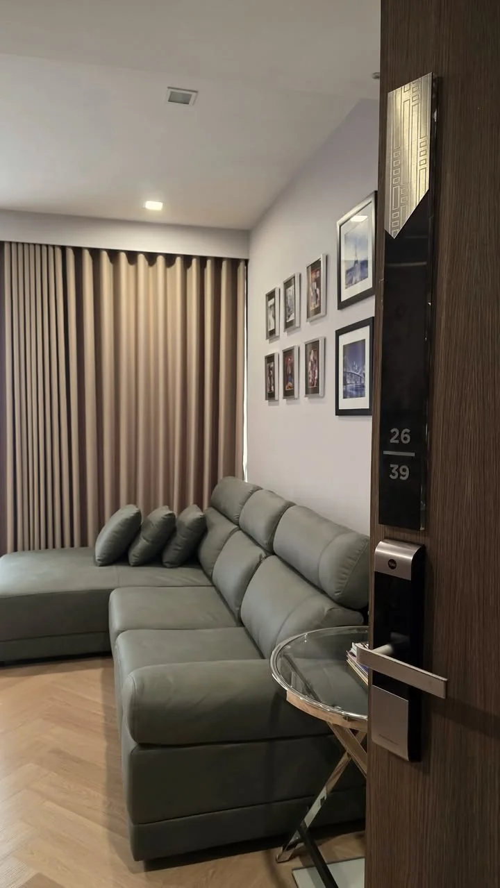 1 Bedroom condo in M Silom