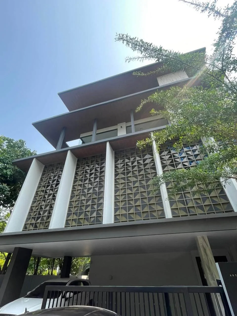 4 Bedroom condo in ARTALE Asoke-Rama 9
